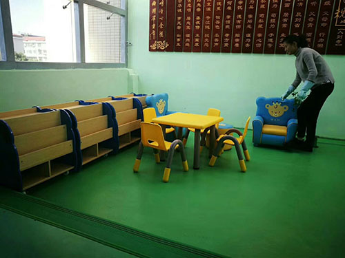 幼儿园设备