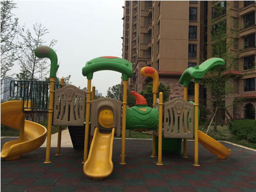 儿童游乐设施