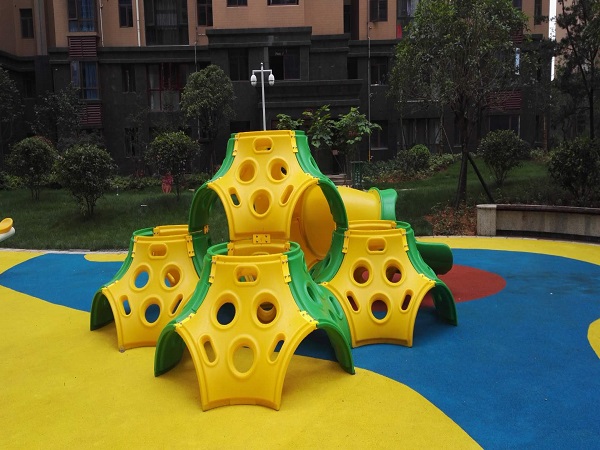 长沙飞友康体设备有限公司,销售湖南户外健身器材,小区健身器材,长沙儿童游乐设施,长沙滑滑梯